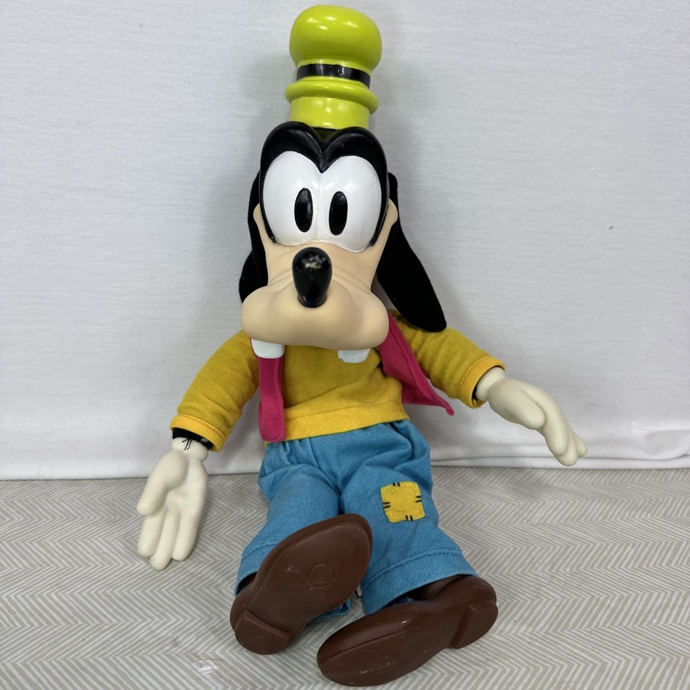 Vintage 1990s Disney Goofy Mouseketoys Vinyl Head Hand Doll Toy 16" Collectable
